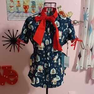 Unique Vintage Gingerbread House Short Sleeve NWT Top Medium